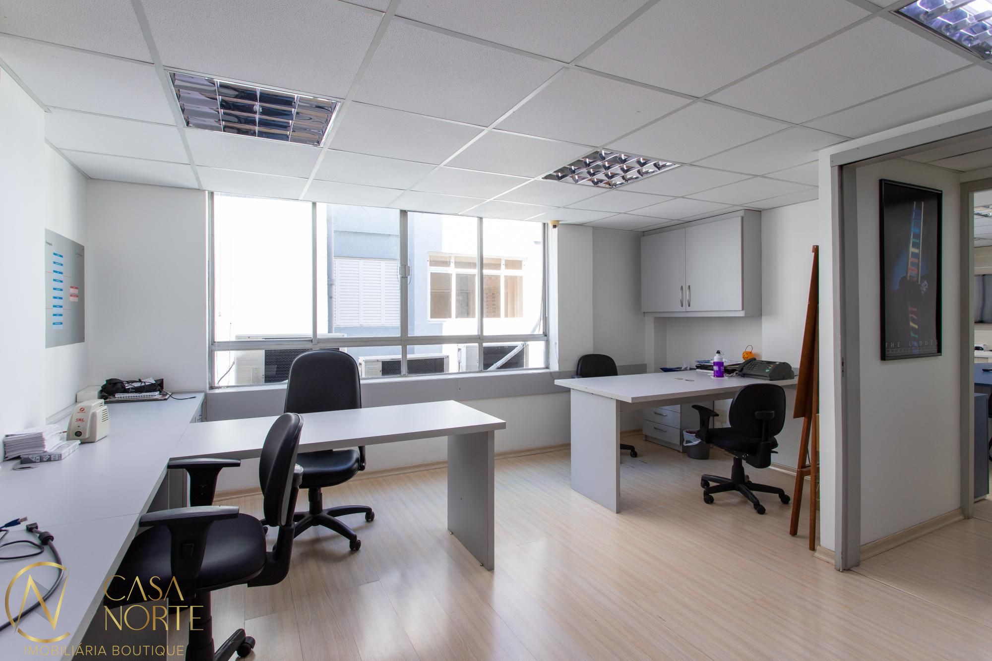 Conjunto Comercial à venda com 6 quartos, 43m², Avenida Alberto Bins no bairro Independência em Porto Alegre