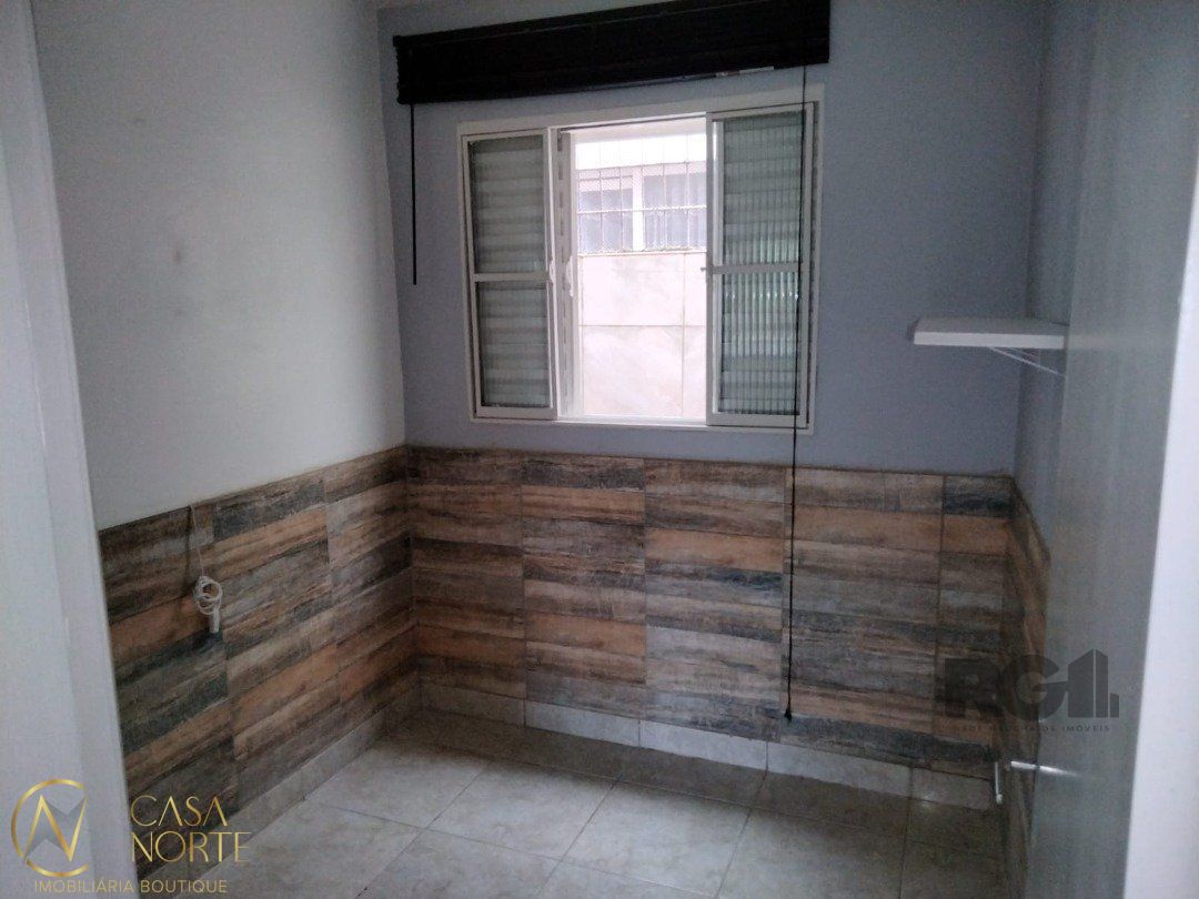 Apartamento à venda com 2 quartos, 55m², 1 vaga, Rua Stephan Zweig no bairro Cavalhada em Porto Alegre