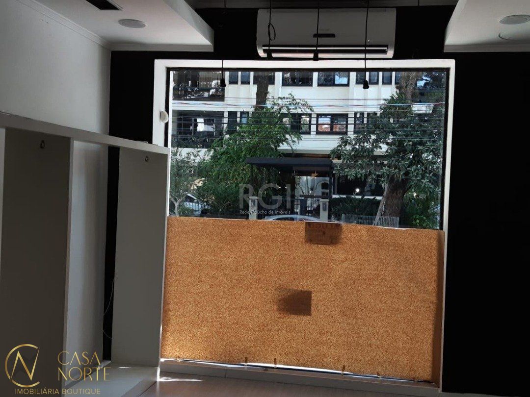 Casa Comercial à venda , 336m², Rua Hilario Ribeiro no bairro Moinhos de Vento em Porto Alegre