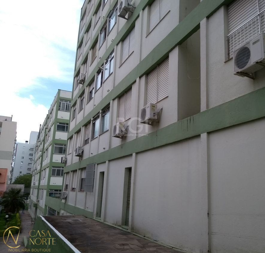 Apartamento à venda com 1 quarto, 44m², Rua Doutor Barcelos no bairro Tristeza em Porto Alegre