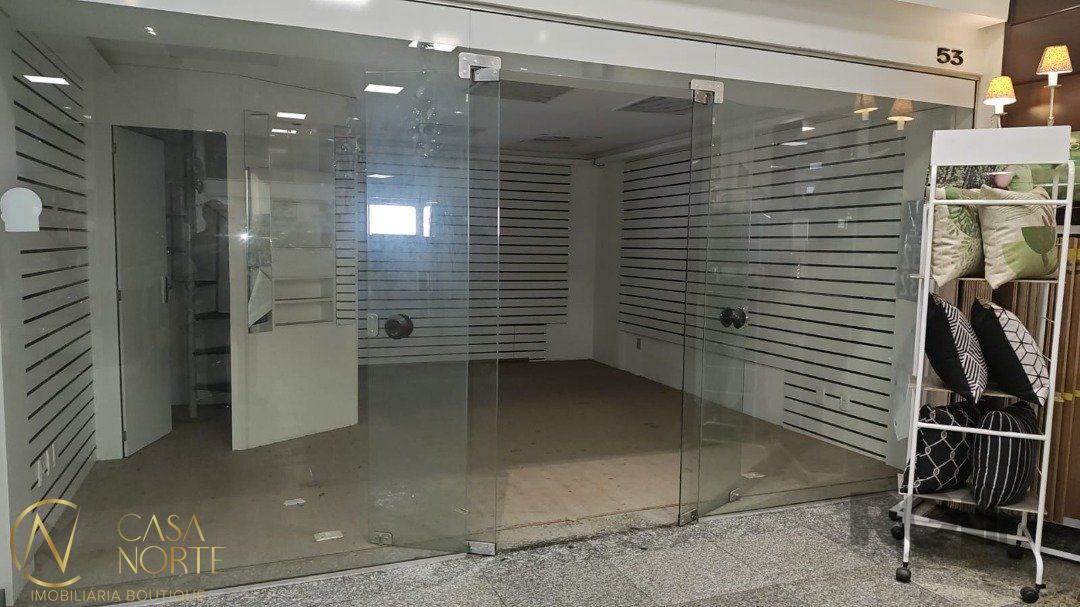 Loja à venda , 26m², Rua Vinte e Quatro de Outubro no bairro Moinhos de Vento em Porto Alegre
