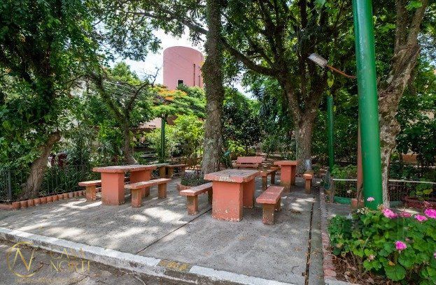 Apartamento à venda com 2 quartos, 48m², Rua Orfanotrófio no bairro Santa Tereza em Porto Alegre