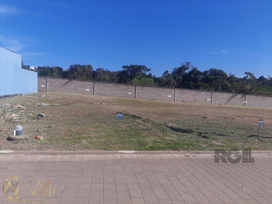 Terreno à venda  com 144m², Rua Talita da Cunha Chaves no bairro Lomba do Pinheiro em Porto Alegre