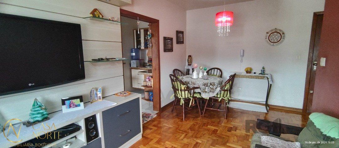 Apartamento à venda com 2 quartos, 64m², 1 vaga, Rua Upamaroti no bairro Cristal em Porto Alegre