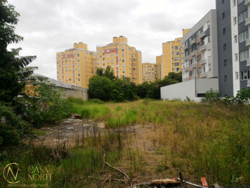 Terreno à venda  com 2452m², Coronel Aristides no bairro Camaquã em Porto Alegre