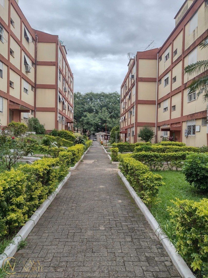 Apartamento à venda com 2 quartos, 48m², 1 vaga, Travessa Escobar no bairro Camaquã em Porto Alegre