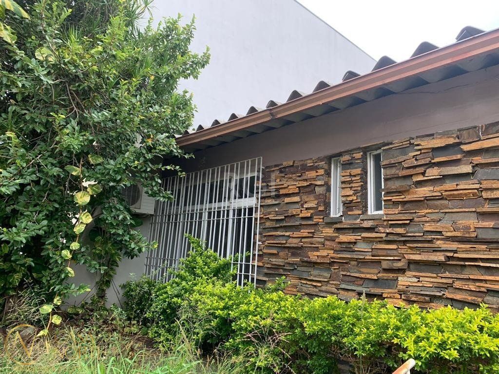 Casa Comercial à venda , 280m², Rua Afonso Alvares no bairro Tristeza em Porto Alegre
