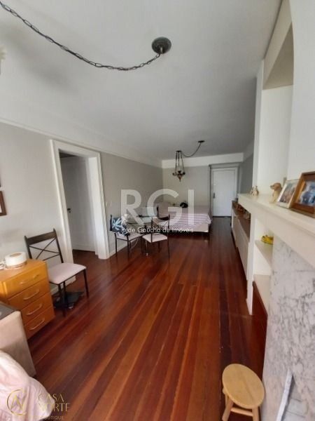 Apartamento à venda com 2 quartos, 100m², 1 vaga, Rua Doutor Dias de Carvalho no bairro Tristeza em Porto Alegre