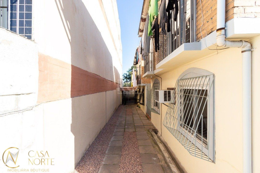Apartamento à venda com 3 quartos, 87m², 1 vaga, Rua Doutor Campos Velho no bairro Cristal em Porto Alegre