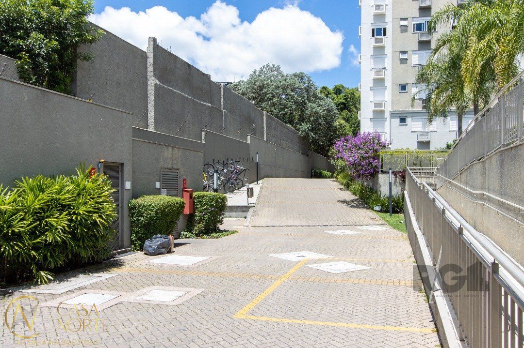 Apartamento à venda com 3 quartos, 72m², 1 suíte, 2 vagas, Rua Coronel Aparício Borges no bairro Glória em Porto Alegre