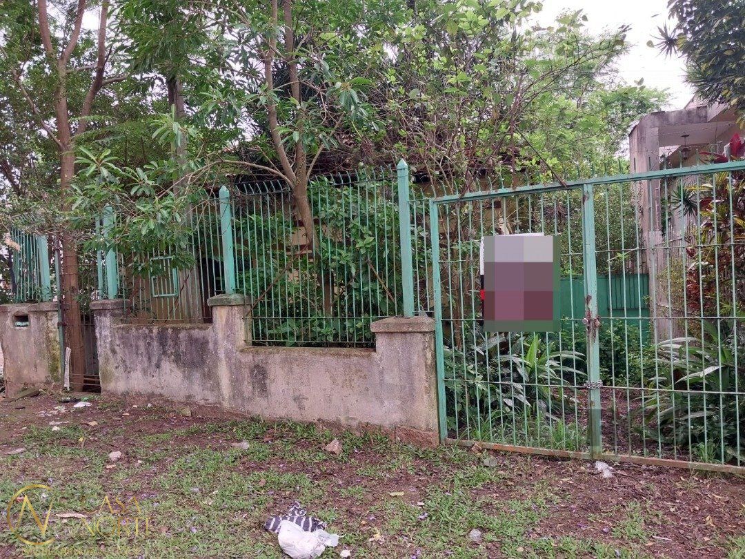 Terreno à venda  com 326m², Rua Henrique Fraeb no bairro Partenon em Porto Alegre