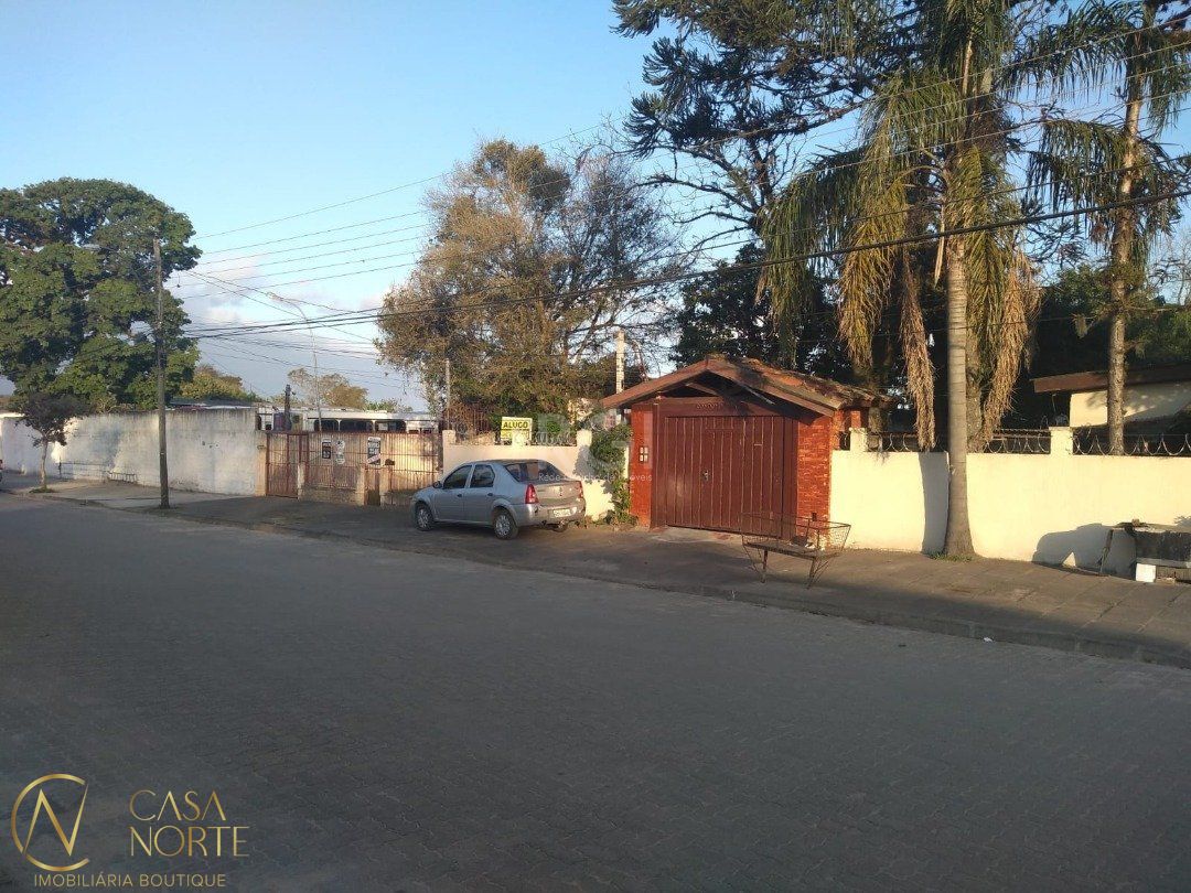 Casa à venda com 2 quartos, 240m², Rua Jorge Mello Guimaraes no bairro Belém Novo em Porto Alegre