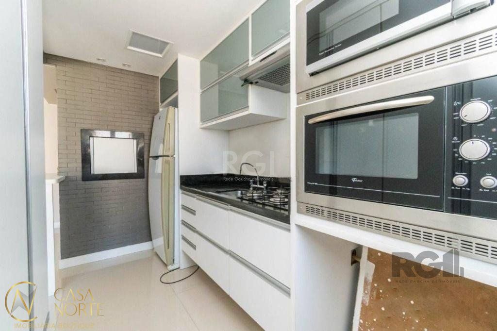 Apartamento à venda com 3 quartos, 79m², 1 suíte, 2 vagas, Rua Irmao Norberto Francisco Rauch no bairro Jardim Carvalho em Porto Alegre