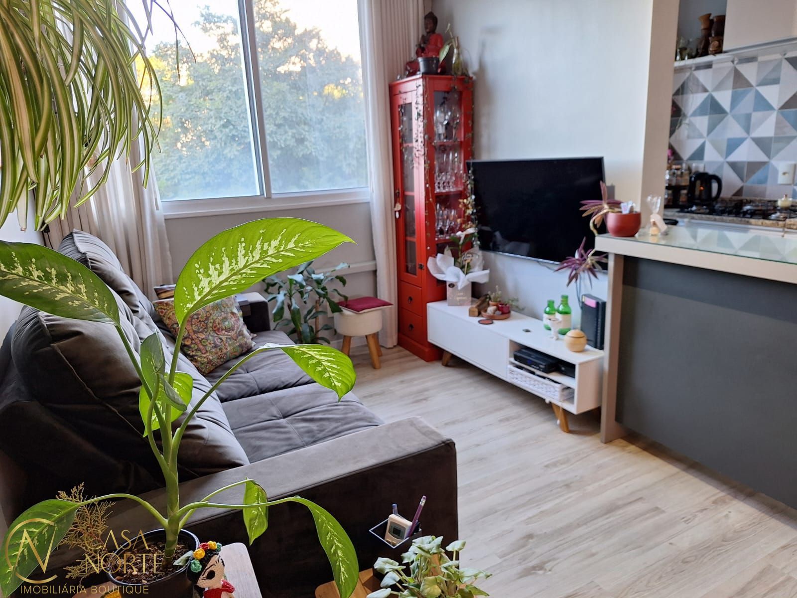 Apartamento à venda com 2 quartos, 46m², 1 vaga, Avenida da Cavalhada no bairro Cavalhada em Porto Alegre
