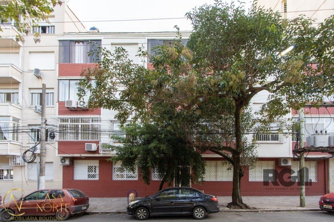 Apartamento à venda com 3 quartos, 106m², Rua Ramiro Barcelos no bairro Rio Branco em Porto Alegre