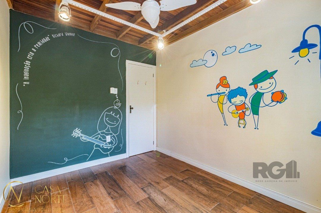 Casa Comercial à venda , 210m², 1 vaga, Rua Alberto Torres no bairro Cidade Baixa em Porto Alegre