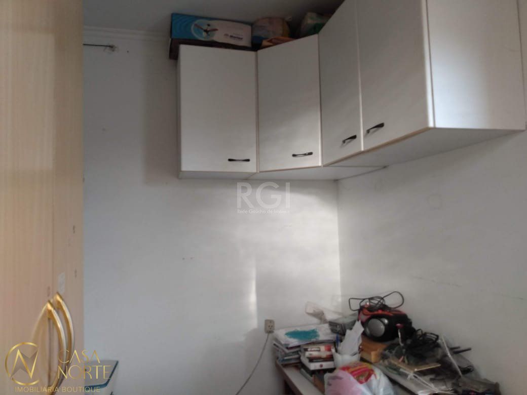 Apartamento à venda com 2 quartos, 74m², 1 vaga, Rua Jaguari no bairro Cristal em Porto Alegre