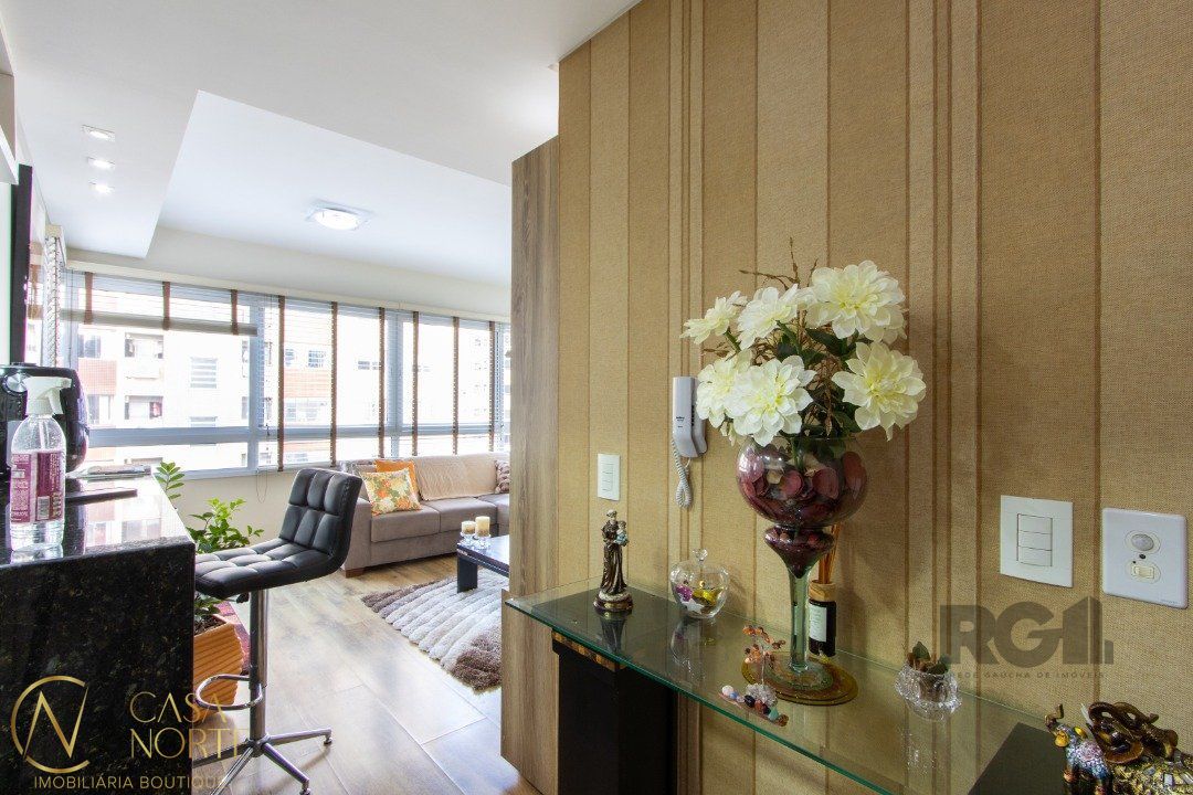 Apartamento à venda com 1 quarto, 45m², 1 suíte, 1 vaga, Rua Visconde do Herval no bairro Menino Deus em Porto Alegre