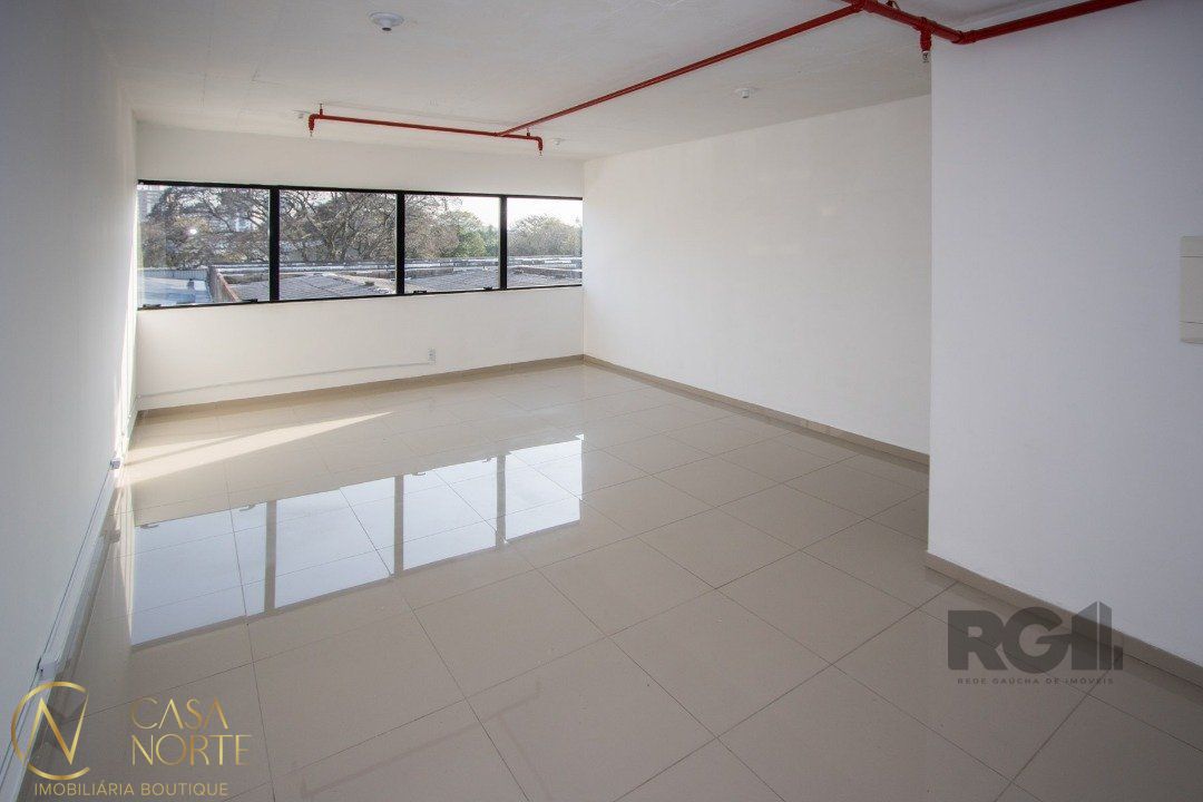 Sala Comercial à venda , 37m², 1 vaga, Avenida Icaraí no bairro Cristal em Porto Alegre