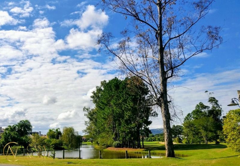 Terreno à venda  com 1007m², Avenida Juca Batista no bairro Chapéu do Sol em Porto Alegre
