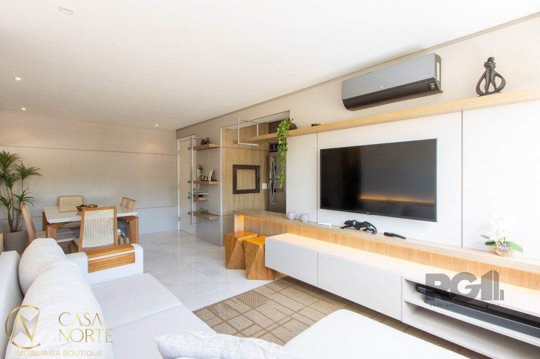 Apartamento à venda com 3 quartos, 72m², 1 suíte, 2 vagas, Rua Coronel Aparício Borges no bairro Glória em Porto Alegre