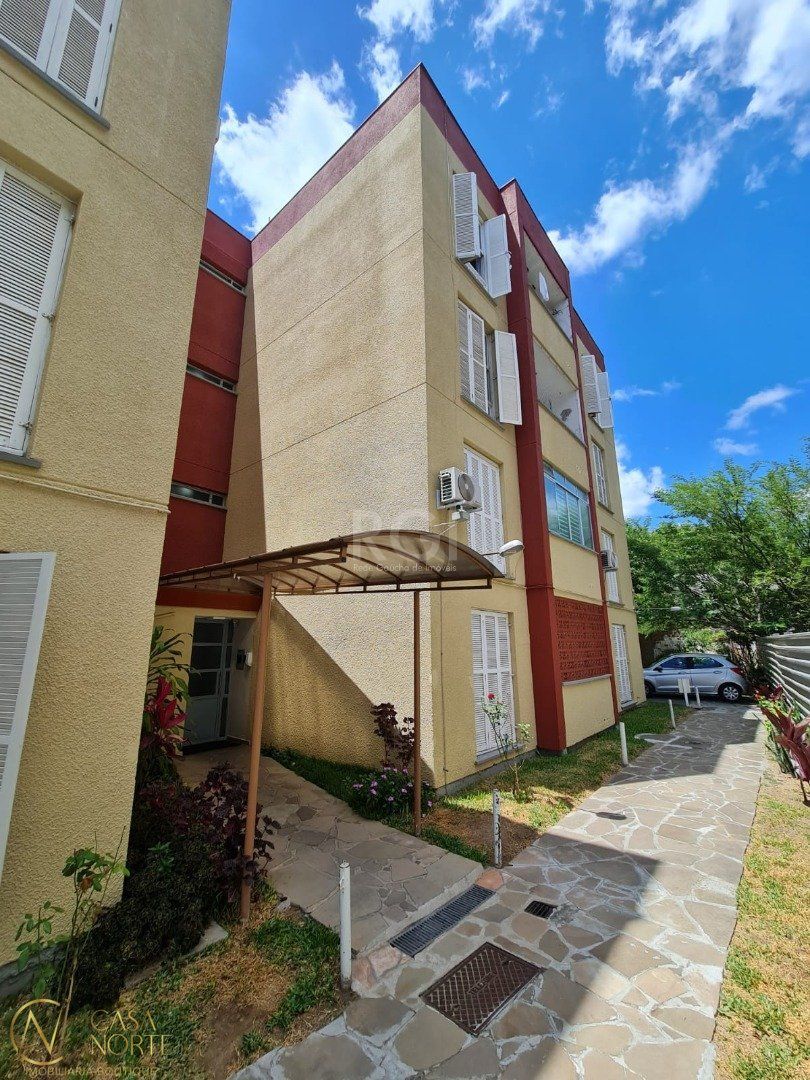 Apartamento à venda com 2 quartos, 63m², 1 vaga, Rua Professor Carvalho Freitas no bairro Teresópolis em Porto Alegre