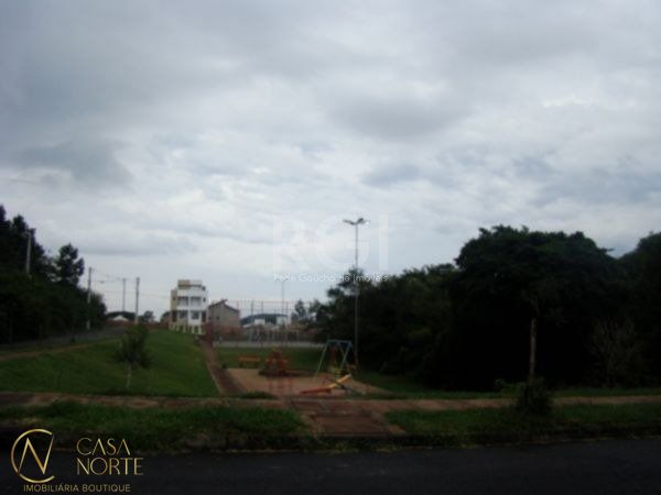 Terreno à venda  com 228m², Avenida da Serraria no bairro Espírito Santo em Porto Alegre