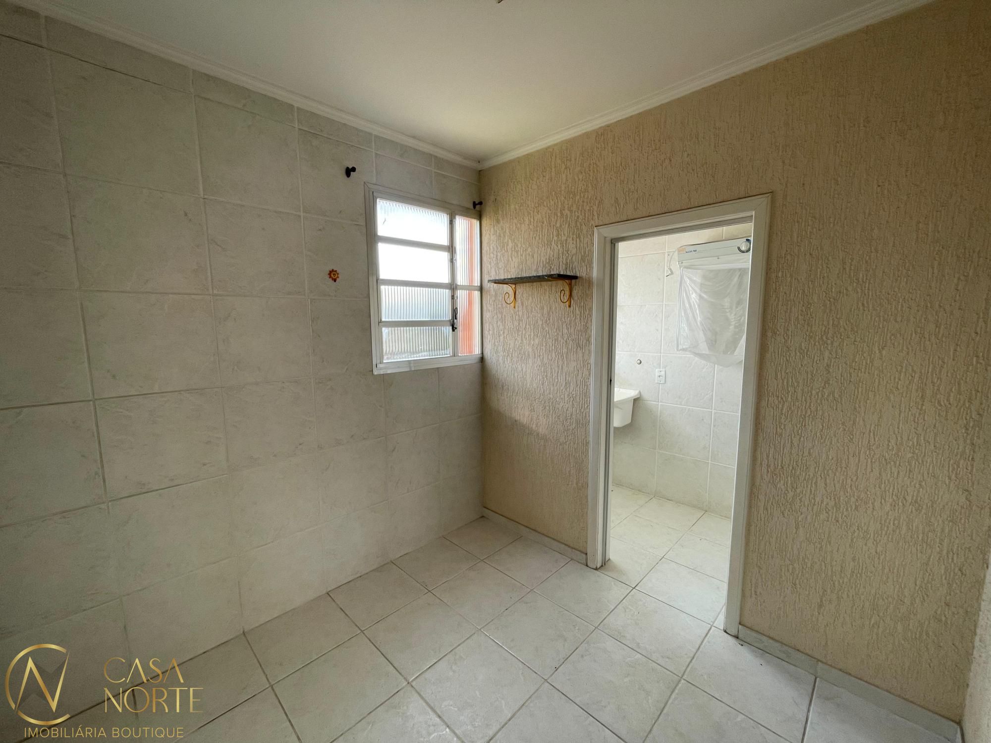 Apartamento à venda com 2 quartos, 48m², 1 vaga, Travessa Escobar no bairro Camaquã em Porto Alegre