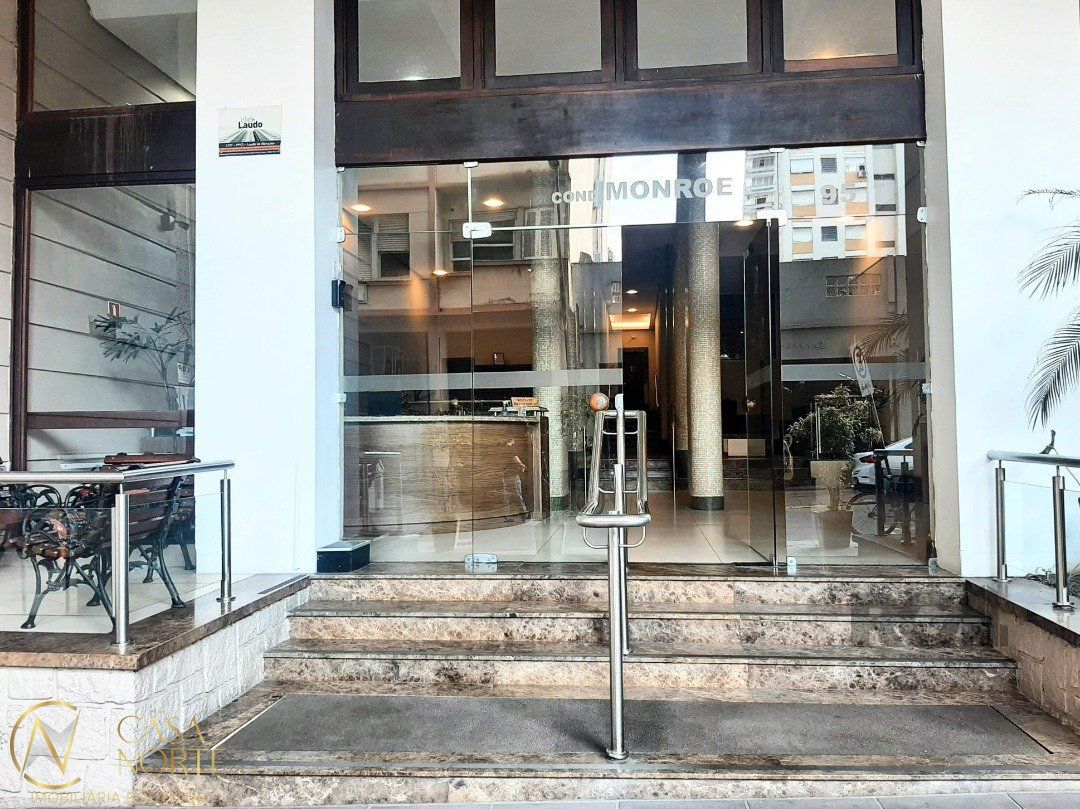Apartamento à venda com 2 quartos, 74m², Rua Jerônimo Coelho no bairro Centro Histórico em Porto Alegre