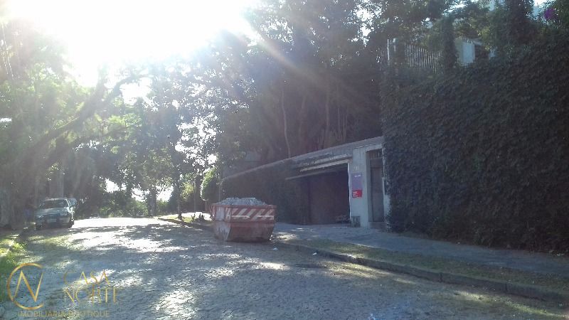 Terreno à venda  com 297m², Rua Doutor Possidonio Cunha no bairro Vila Assunção em Porto Alegre