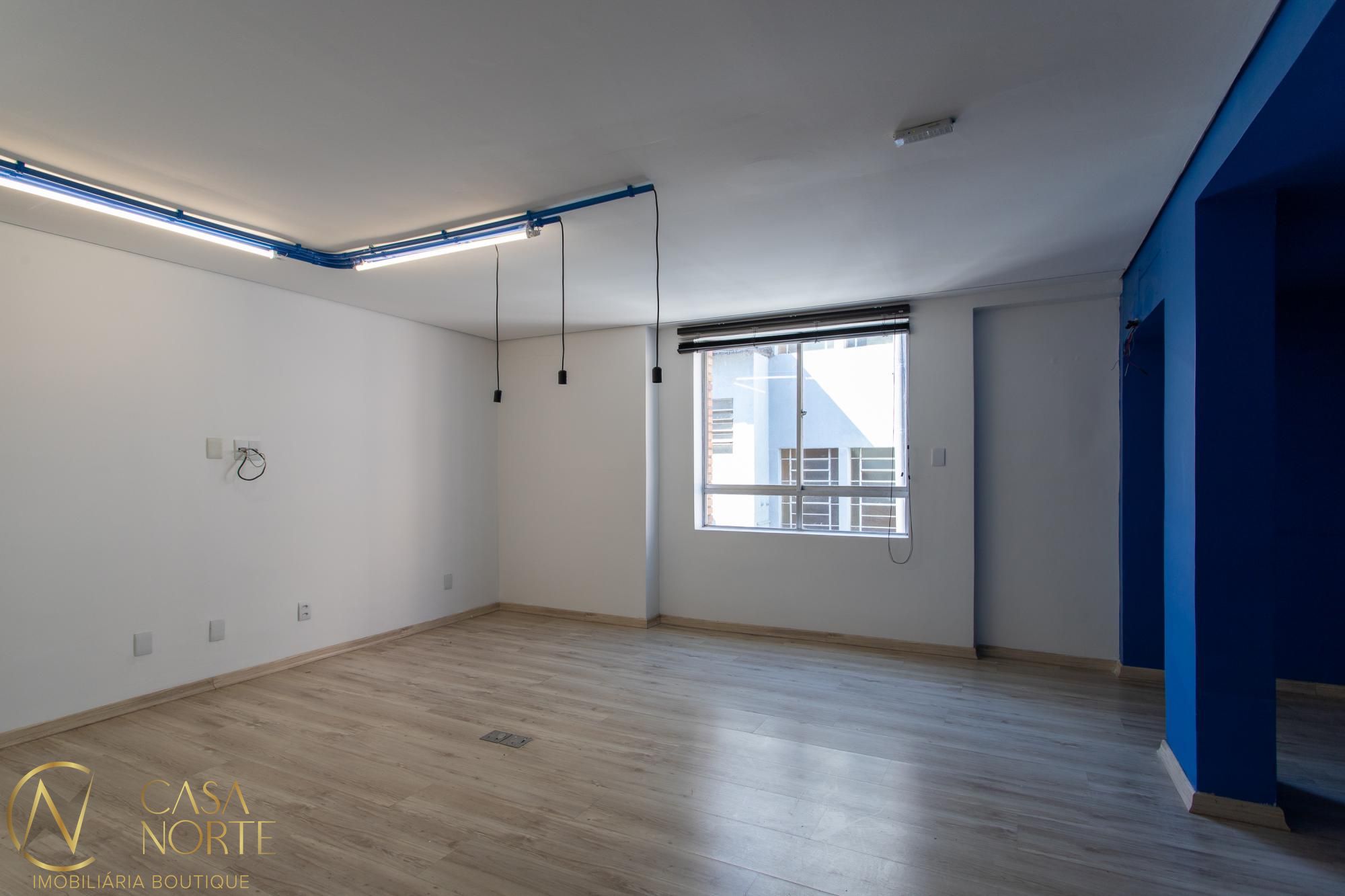 Conjunto Comercial à venda com 6 quartos, 58m², Avenida Alberto Bins no bairro Independência em Porto Alegre