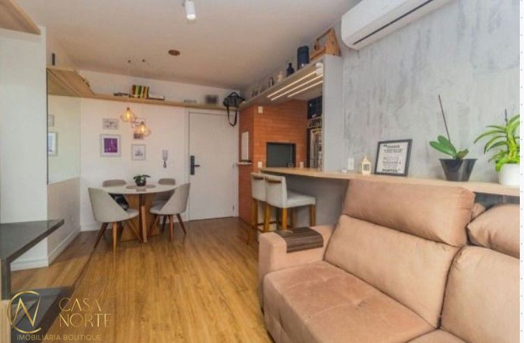 Apartamento à venda com 2 quartos, 62m², 1 suíte, 1 vaga, Rua Doutor João Inácio no bairro Navegantes em Porto Alegre