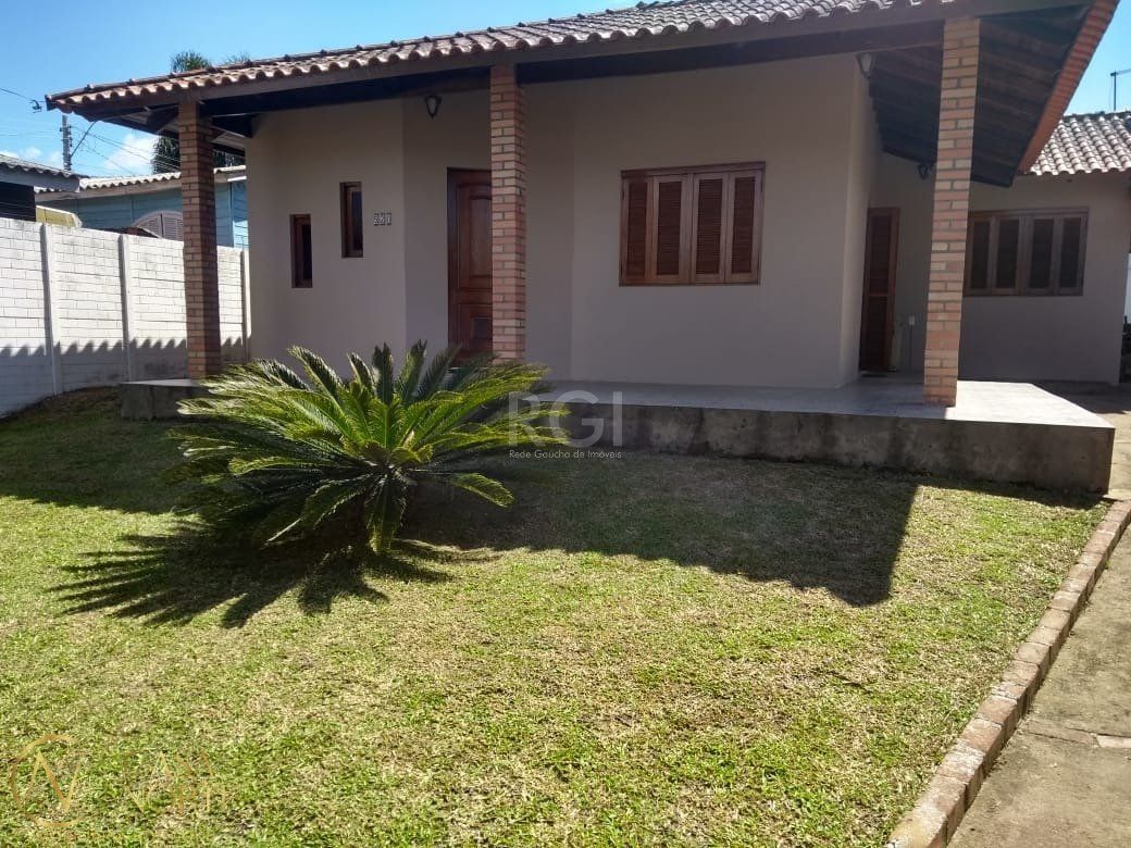 Casa à venda com 2 quartos, 250m², 4 vagas, Rua do Jesuíno - Lado Par no bairro Lageado em Porto Alegre