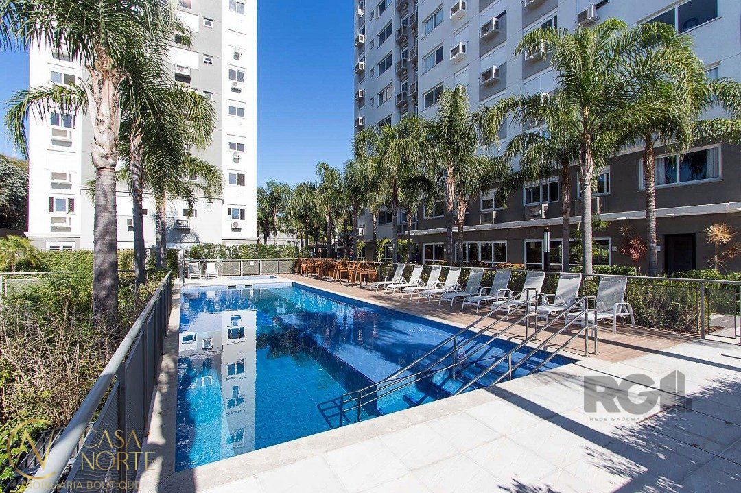 Apartamento à venda com 2 quartos, 60m², 1 suíte, 1 vaga, Rua Coronel Aparício Borges no bairro Glória em Porto Alegre