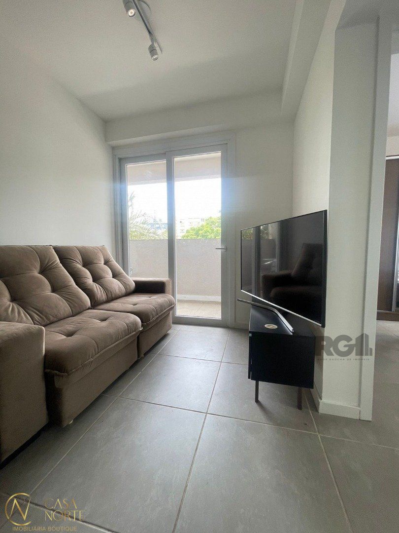 Apartamento à venda com 2 quartos, 50m², 1 vaga, Rua Coronel Aparício Borges no bairro Glória em Porto Alegre
