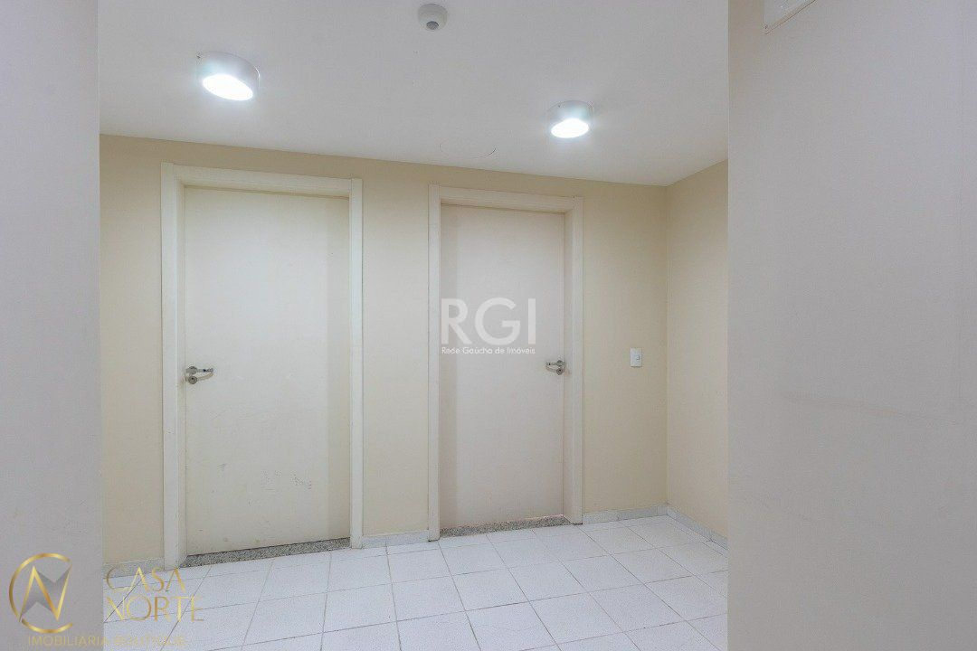 Apartamento à venda com 2 quartos, 46m², 1 vaga, Avenida Juca Batista no bairro Ipanema em Porto Alegre