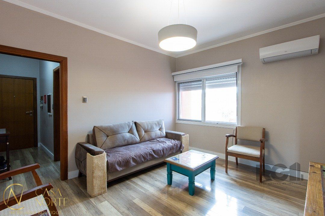 Apartamento à venda com 2 quartos, 67m², Avenida Niteroi no bairro Medianeira em Porto Alegre