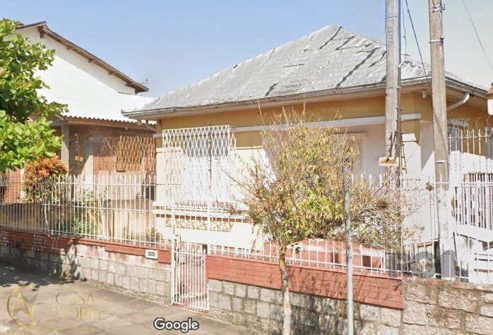 Casa à venda com 4 quartos, 130m², Rua Coronel Jaime da Costa Pereira no bairro Partenon em Porto Alegre