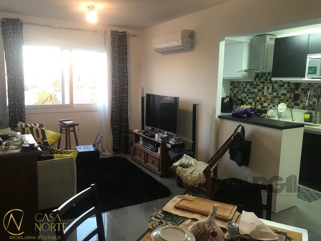 Apartamento à venda com 2 quartos, 60m², 1 suíte, 2 vagas, Rua Coronel Aparício Borges no bairro Glória em Porto Alegre