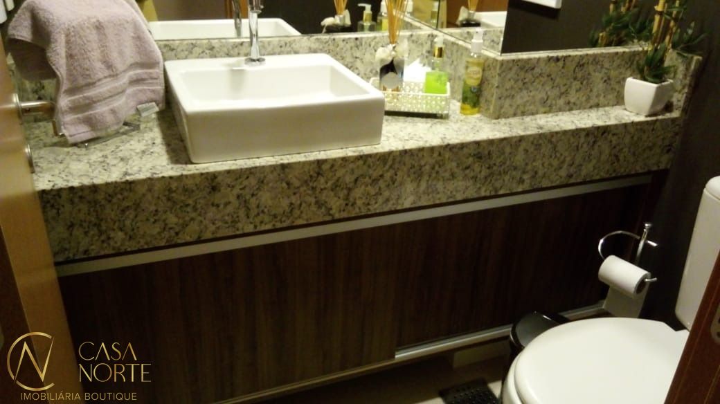 Apartamento à venda com 3 quartos, 104m², 1 suíte, 1 vaga, Avenida da Cavalhada no bairro Cavalhada em Porto Alegre