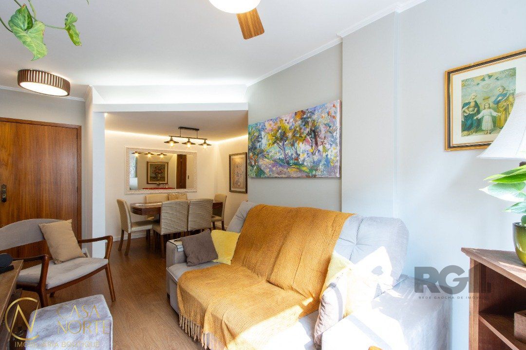 Apartamento à venda com 3 quartos, 91m², 1 suíte, 1 vaga, Rua Casemiro de Abreu no bairro Bela Vista em Porto Alegre