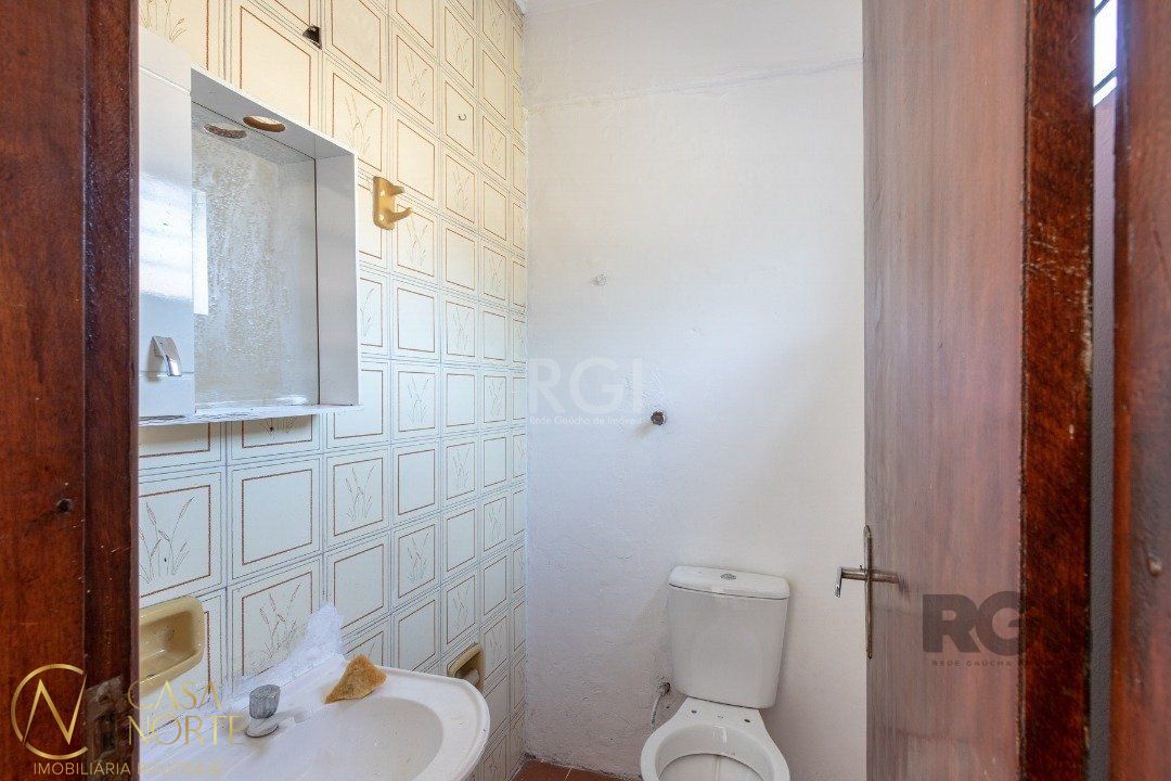 Sala Comercial à venda , 29m², Avenida Wenceslau Escobar no bairro Tristeza em Porto Alegre