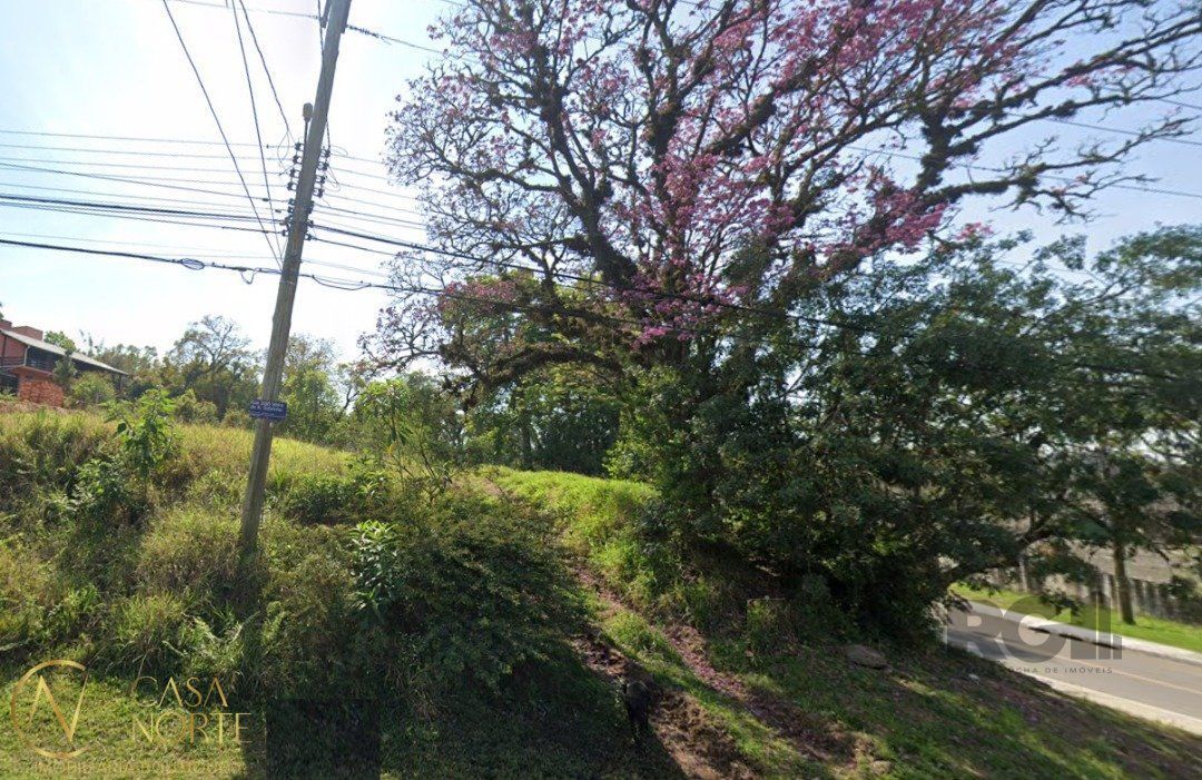 Terreno à venda  com 332m², Rua João Vieira de Aguiar Sobrinho no bairro Belém Novo em Porto Alegre