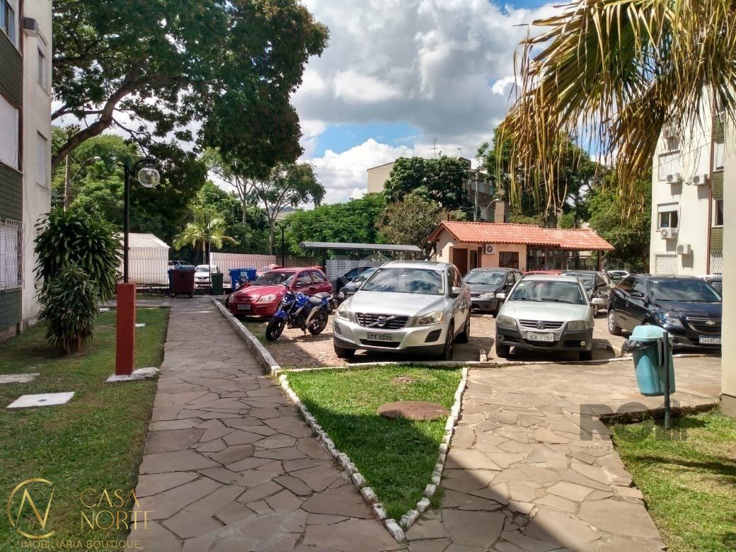 Apartamento à venda com 2 quartos, 46m², 1 vaga, Rua Padre Angelo Corso no bairro Cavalhada em Porto Alegre