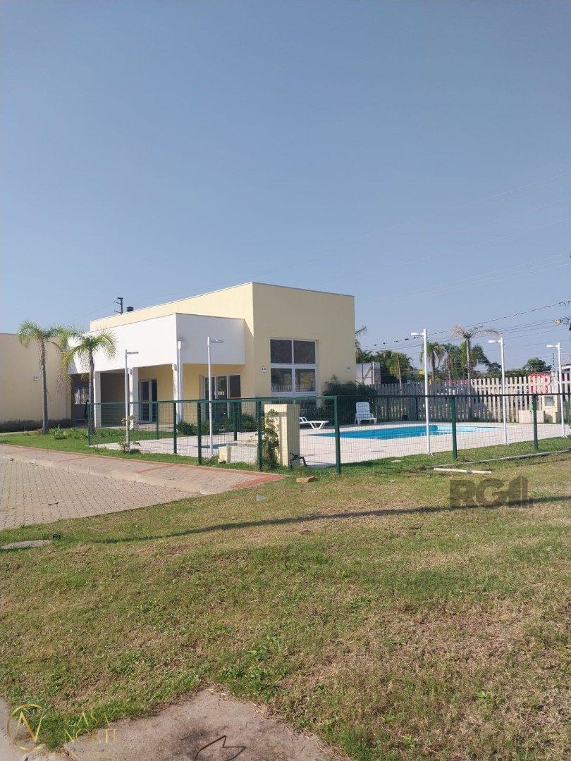 Terreno à venda  com 132m², Rua do Schneider no bairro Hípica em Porto Alegre