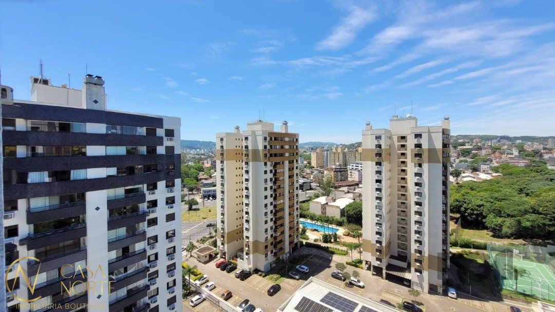 Apartamento à venda com 3 quartos, 88m², 1 suíte, 1 vaga, Avenida Diário de Notícias no bairro Cristal em Porto Alegre