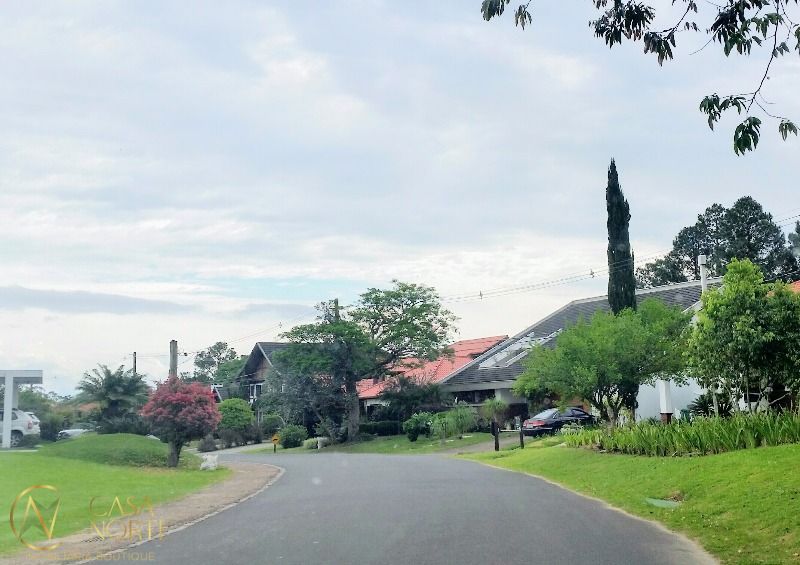 Casa de Condomínio à venda com 4 quartos, 435m², 3 suítes, 2 vagas, Avenida Juca Batista no bairro Chapéu do Sol em Porto Alegre