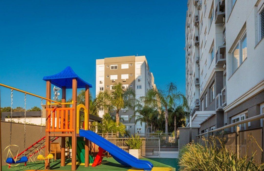 Apartamento à venda com 2 quartos, 60m², 1 suíte, 1 vaga, Rua Coronel Aparício Borges no bairro Glória em Porto Alegre