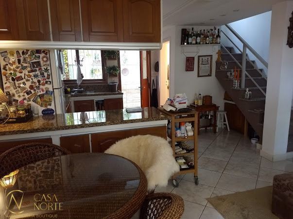 Casa de Condomínio à venda com 3 quartos, 70m², 1 suíte, 1 vaga, Avenida Alcides Maia no bairro Sarandi em Porto Alegre