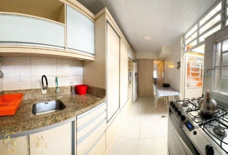 Apartamento à venda com 3 quartos, 89m², 1 suíte, 2 vagas, Rua Doutor Galeno Pianta no bairro Glória em Porto Alegre